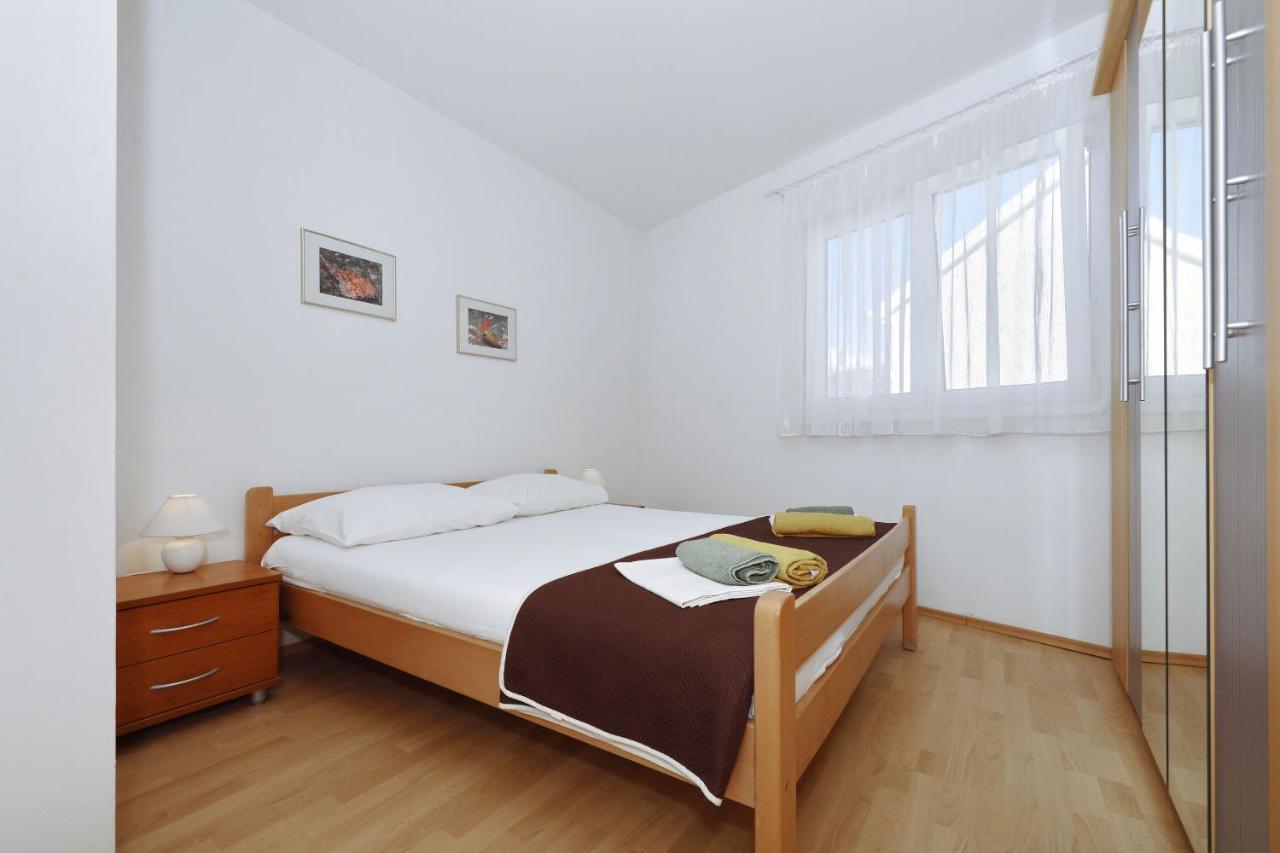 Apartment Alexa Turanj Esterno foto
